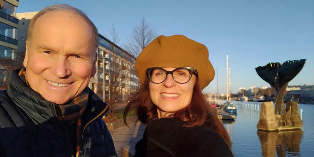 Former Middle East University president Leif Hongisto, 62, posing with his wife, Patrizia, who served for nine years as dean of business administration at the university in Beruit, Lebanon. “She has been a tremendous support through my bout with cancer,” says Leif, reactor of Finland Junior College in Piikkiö, Finland. (For Adventist Mission)