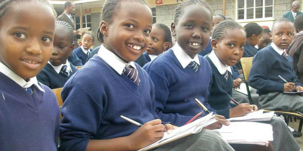 Schoolchildren attending a class in Kenya. Several Adventist students had been expelled for failing to take exams or attend classes on Sabbath, says Samuel Makori, former executive secretary of the church’s Kenya Union. (ECD / Adventist Review / IRLA)