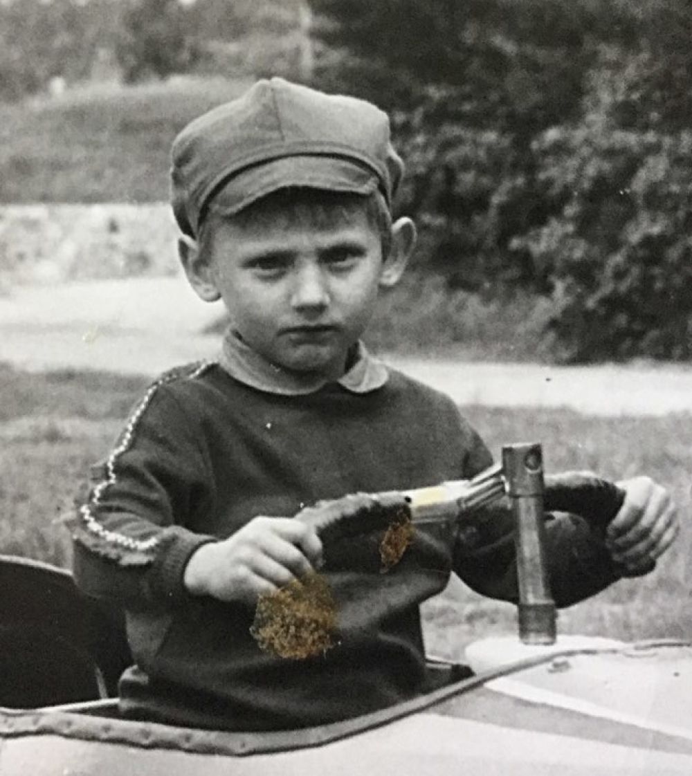 Rimantas Marušauskas at the age of 5. Violence had started in his home, and he was sullen. (TED)