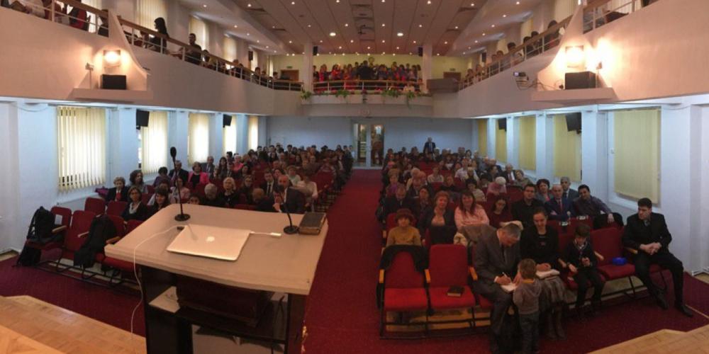 The view from the front of Invingatori Seventh-day Adventist Church, where Hope Channel president Derek Morris preached, in Bucharest, Romania. (Derek Morris / Twitter)